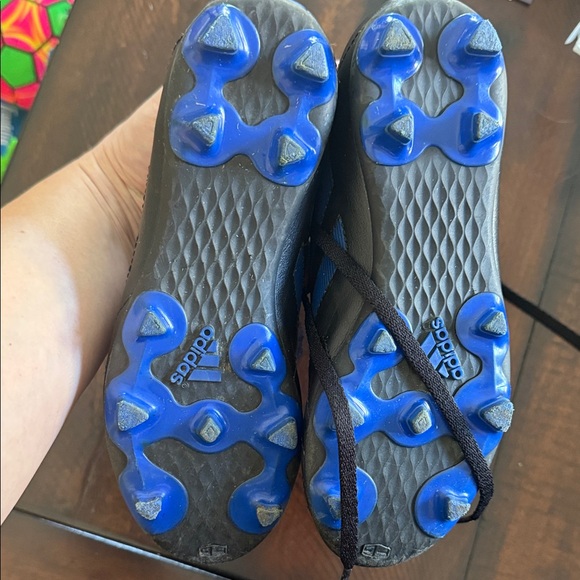 Adidas Kids Black and Blue Soccer Cleats - Picture 7 of 10